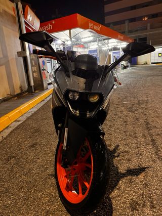 KTM RC 125 2016 Negra y Naranja