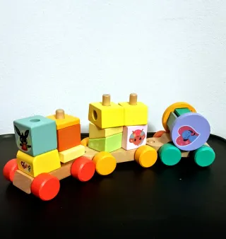 Trenino in legno componibile come nuovo