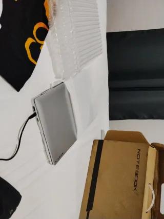 Laptop i9 16GB RAM 1TB SSD Como nuevo