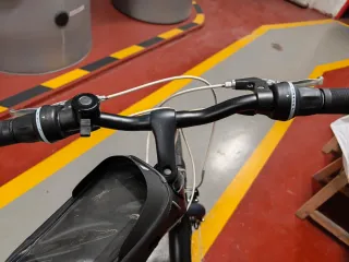 Bicicleta B'TWIN cris