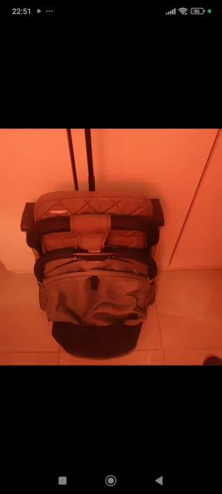 Silla de paseo bebé gris