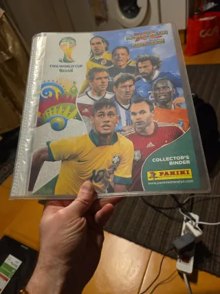 Álbum Panini Adrenalyn XL Brasil 2014