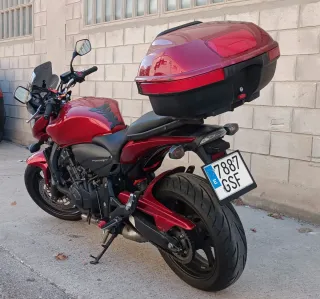 Honda CB600F Hornet PC41