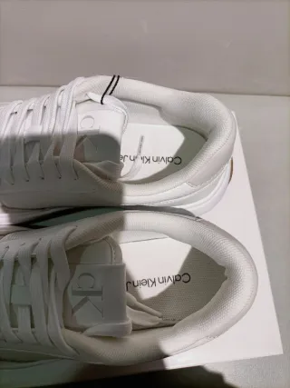 Zapatillas Calvin Klein Blancas/Beige Nuevas