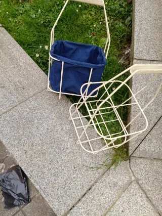 Cestas de picnic de tela y metal