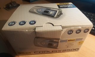 2 Fotocamere Nikon Coolpix 2500