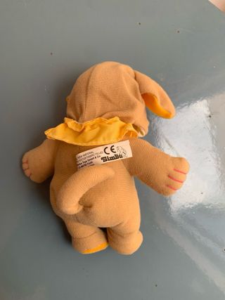 Muñeco bebé disfrazado de perro