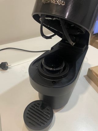 Cafetera De'Longhi Vertuo Pop