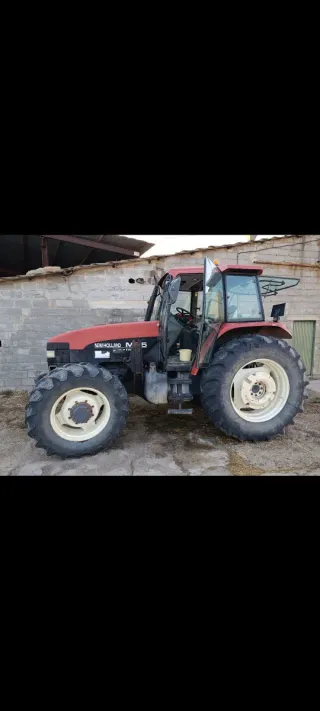 Tractor New Holland M115 12500 horas prueba mecáni