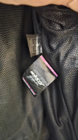 Chaqueta Moto Seventy Negra y Rosa