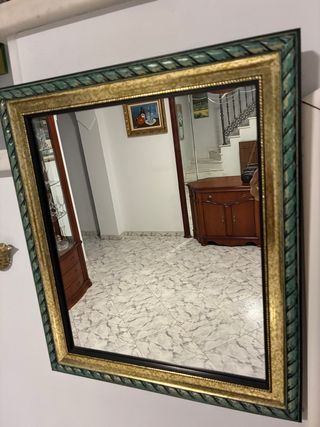 Espejo Marco Dorado y Verde