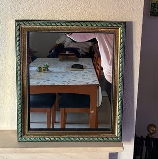 Espejo Marco Dorado y Verde