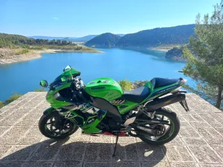Kawasaki ZX10R 2008