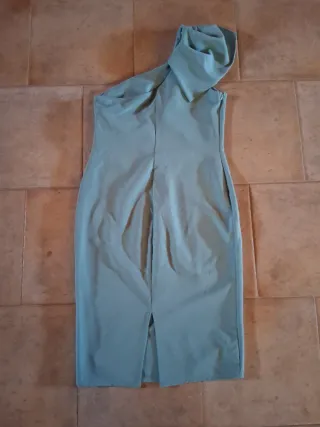 Vestido formal de un hombro