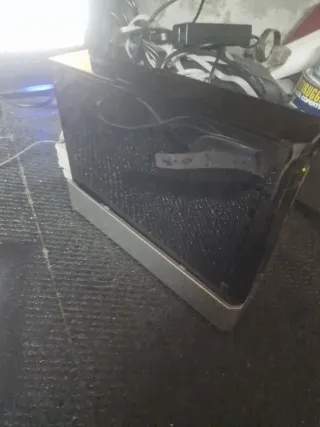 Nintendo Wii Nera Completa + 1 Joystick + 1 Nunchu