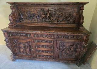 Armario, recibidor, mesa y 6 sillas antiguas