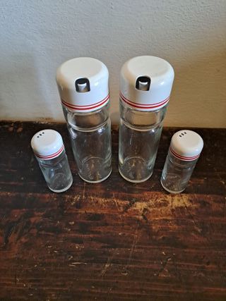 Set Oliera Porta Condimenti Vetro e Plastica