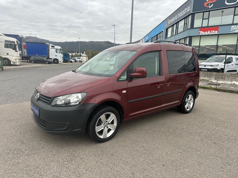 Volkswagen Caddy Maxi 2.0 TDI Comfortline 7pl. 2012