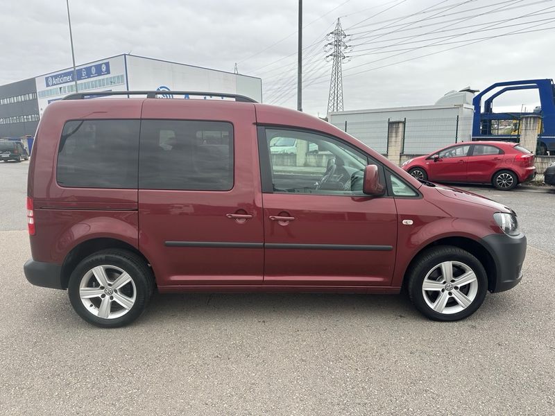 Volkswagen Caddy Maxi 2.0 TDI Comfortline 7pl. 2012, foto 3