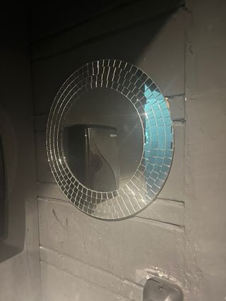 Espejo redondo decorativo plateado