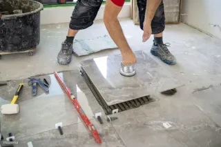 Servecio de construcción alicatado pintura mármols