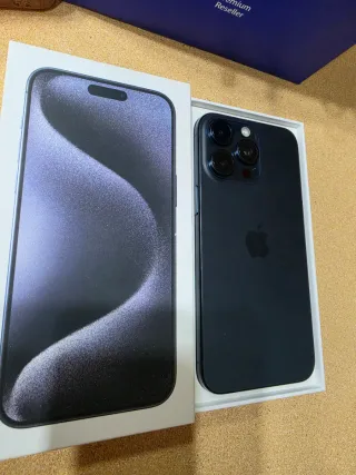 iPhone 15 Pro Max Azul/Gris