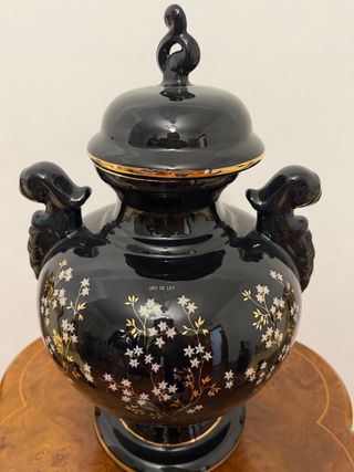 Jarrón Cerámica Negro y Dorado