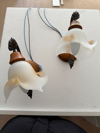 Apliques florales de cristal y madera