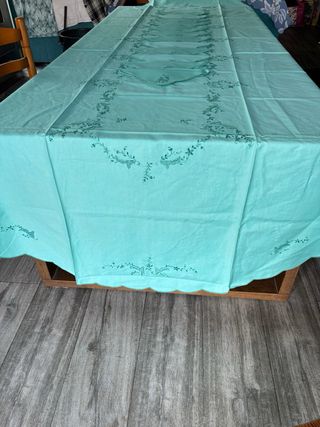 Toalha de mesa oval bordado manual 330x155