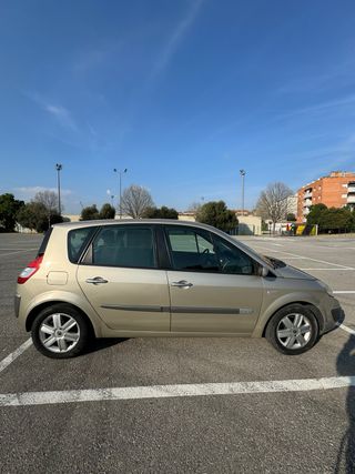 RENAULT SCENIC LUXE DYNAMIQUE 1.6