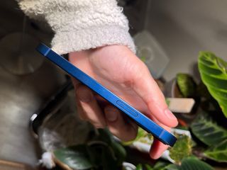 iPhone 12 mini 64 GB Azul