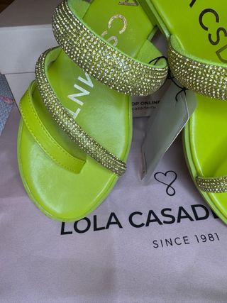 Sandalias Lola Casademunt verde lima T39