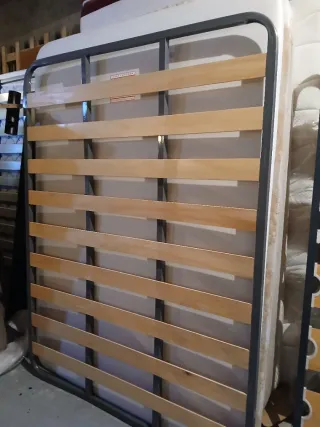 Colchón y somier 150x190 con patas