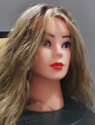 Cabeza maniquí peluquería profesional