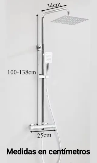 Grifo de ducha termostático con columna y cabezal.
