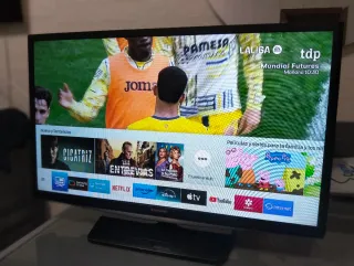 Televisor Samsung 28 Smart TV con Mando