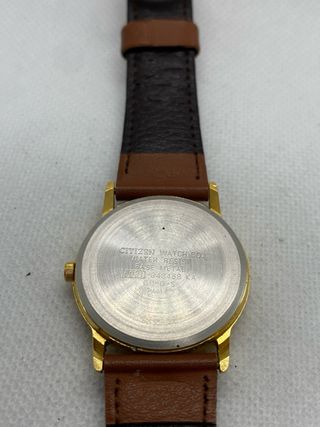 Reloj Citizen Vintage Dorado y Marrón