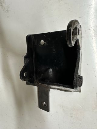 Soporte Bomba dirección asistida Suzuki Vitara 1.6