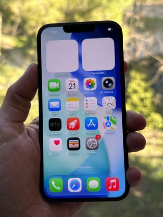 iPhone 16e GARANTÍA APPLE NUEVO