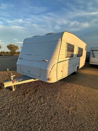 Caravana Tec 560