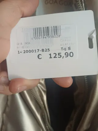 Piumino Goa Goa donna oro