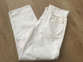 Pantalón de pana fina. Caramelo Jeans. Talla 42