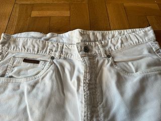Pantalón de pana fina. Caramelo Jeans. Talla 42