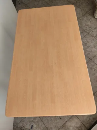 Mesa de cocina y 4 sillas