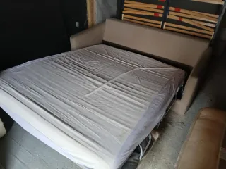 2 Sofás Cama Beige Tela