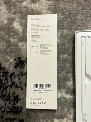 Funda teclado iPad A16 11gen + Lapiz Metapen A8