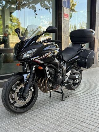 Yamaha Fazer Negra