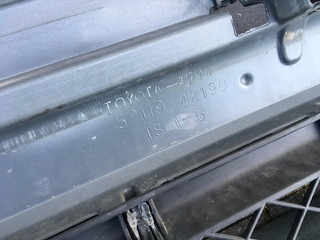 Paragolpes delantero Toyota Rav4 II