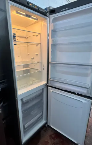 Frigorífico Combi Indesit No Frost