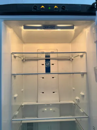 Frigorífico Combi Indesit No Frost